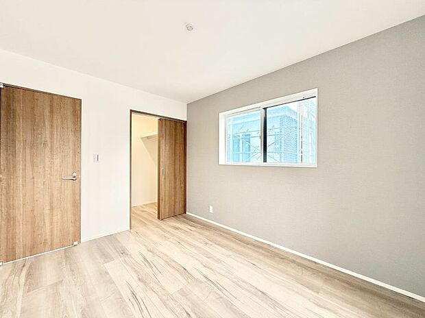 ■落ち着いた色合いのお部屋で穏やかな時間を楽しめます