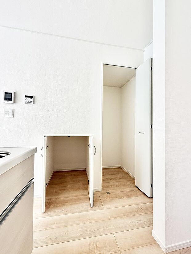 ■プラスαの収納スペース  