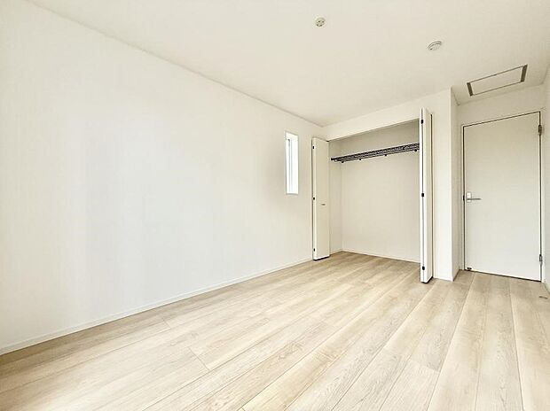 ■落ち着いた色合いのお部屋で穏やかな時間を楽しめます