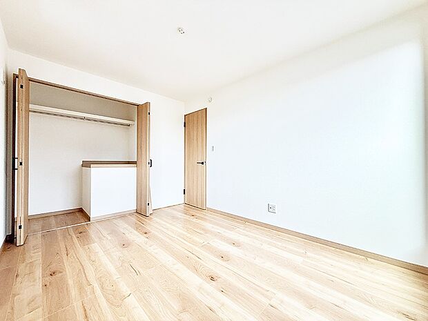 ■落ち着いた雰囲気のお部屋で心が安らぐ空間