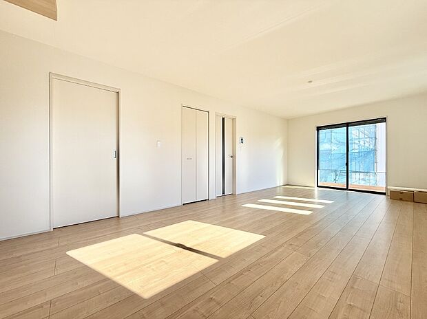 ■心落ち着く場所、ゆったり過ごせるリビング