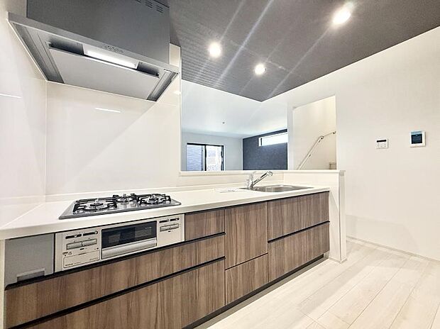 ■料理がもっと楽しくなる、快適なキッチン空間