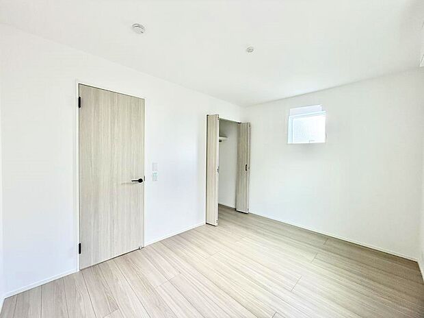 ■落ち着いた色合いのお部屋で穏やかな時間を楽しめます