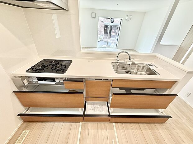 ■美味しい時間が生まれる、笑顔あふれるキッチン