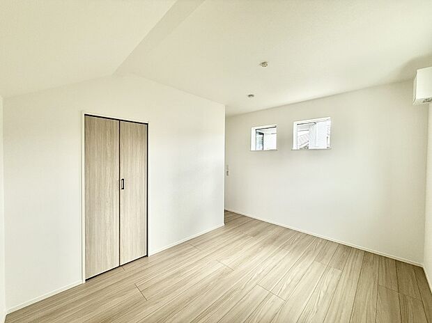 ■家族の絆を深める、温もりのあるキッチン