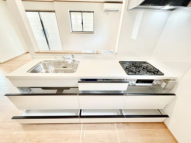 ■料理がもっと楽しくなる、快適なキッチン空間