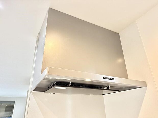 ■調理時の蒸気や匂いが換気扇に誘導され、効率的に排煙ができます。