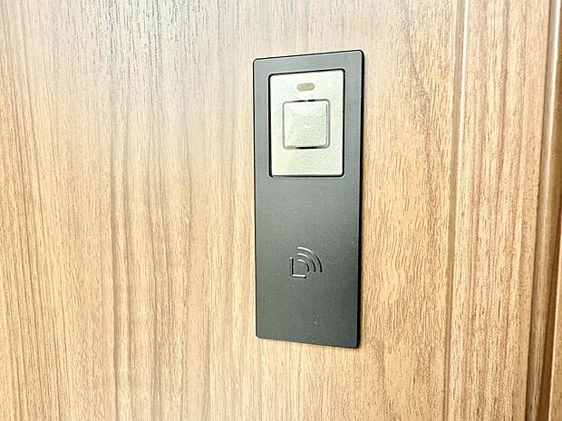 ■鍵を取り出さずに便利に操作できて快適