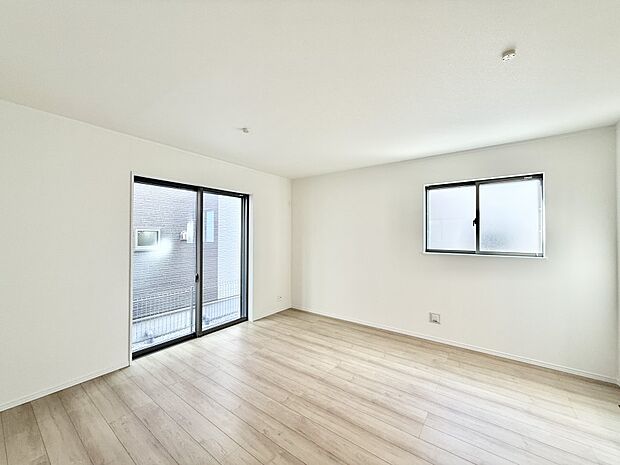 ■くつろぎと笑顔が集まる、心温まるリビング