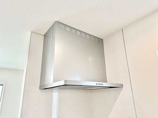■調理時の蒸気や匂いが換気扇に誘導され、効率的に排煙ができます。