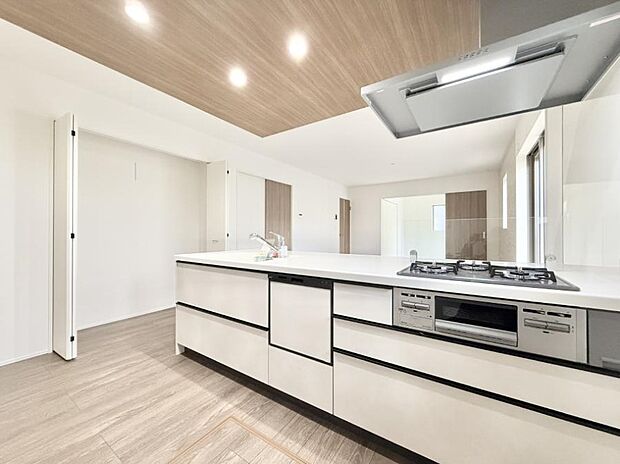 ■作る楽しみと食べる幸せを届けるキッチン