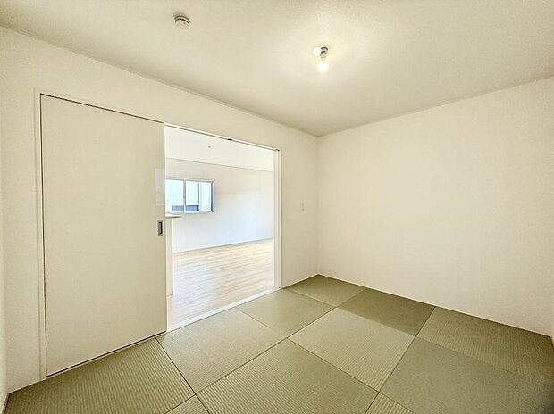 ■落ち着いた色合いのお部屋で穏やかな時間を楽しめます