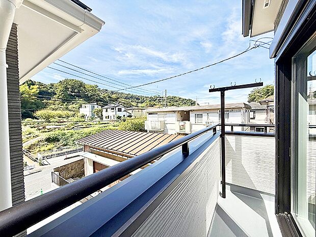 ■ 季節の移ろいを感じられる開放的な空間です