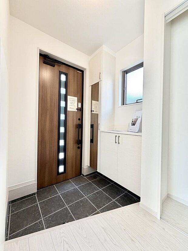 ■ シンプルで美しく、快適な暮らしの入り口