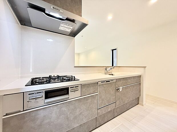 ■美味しい時間が生まれる、笑顔あふれるキッチン