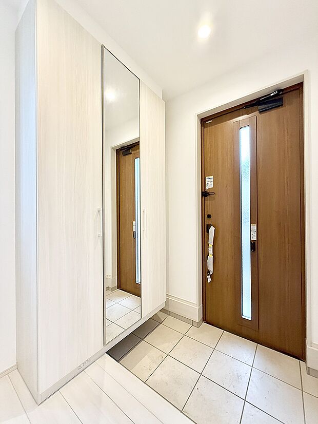 ■ ここから始まる一日、すっきり整った玄関