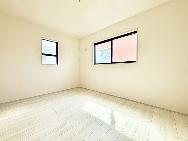 ■落ち着いた色合いのお部屋で穏やかな時間を楽しめます