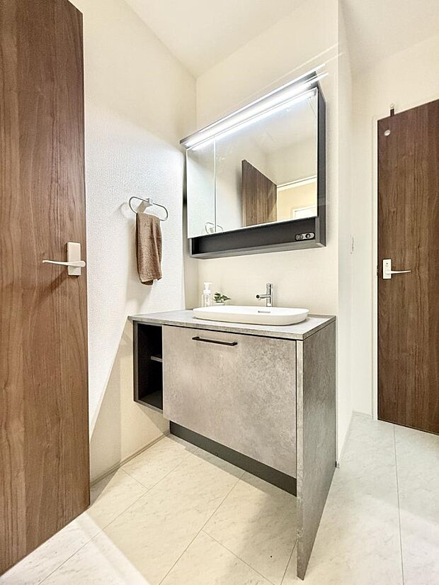 ■朝の準備がスムーズにできる広さです