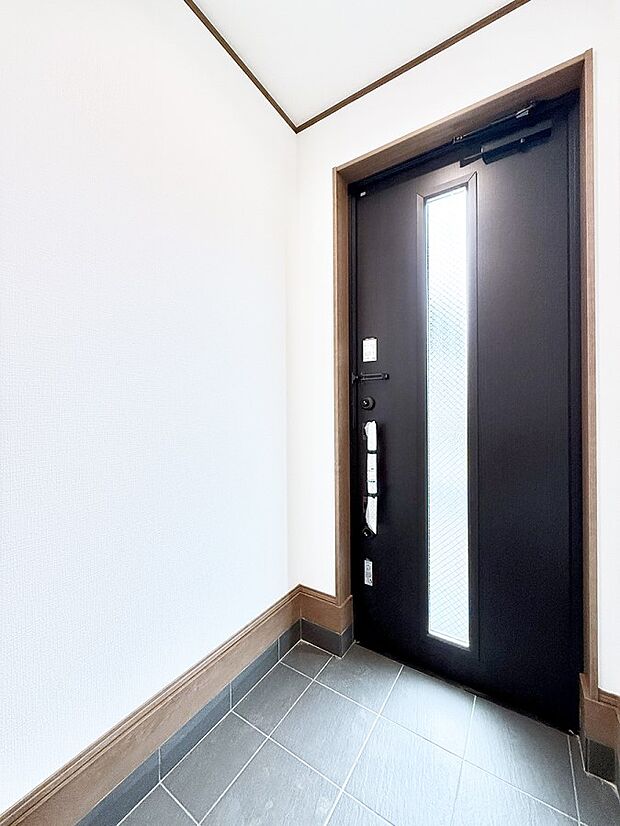 ■ 毎日を気持ちよく迎える、明るく温もりのある玄関