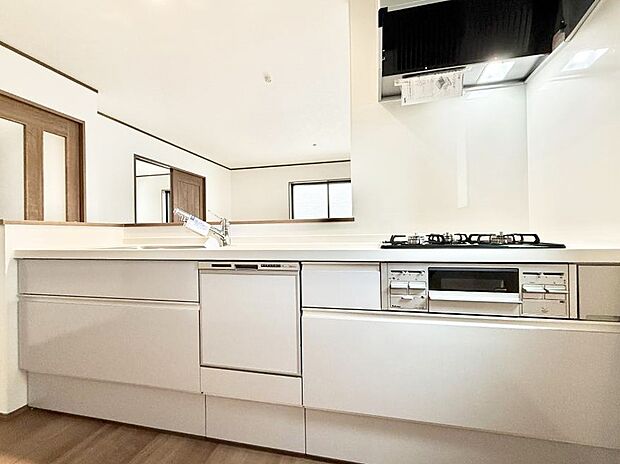 ■家族の絆を深める、温もりのあるキッチン