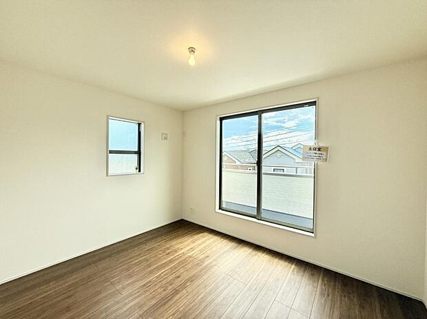 ■窓の配置や通気性の良い設計で部屋の空気がこもらず、常に新鮮な空気が流れます