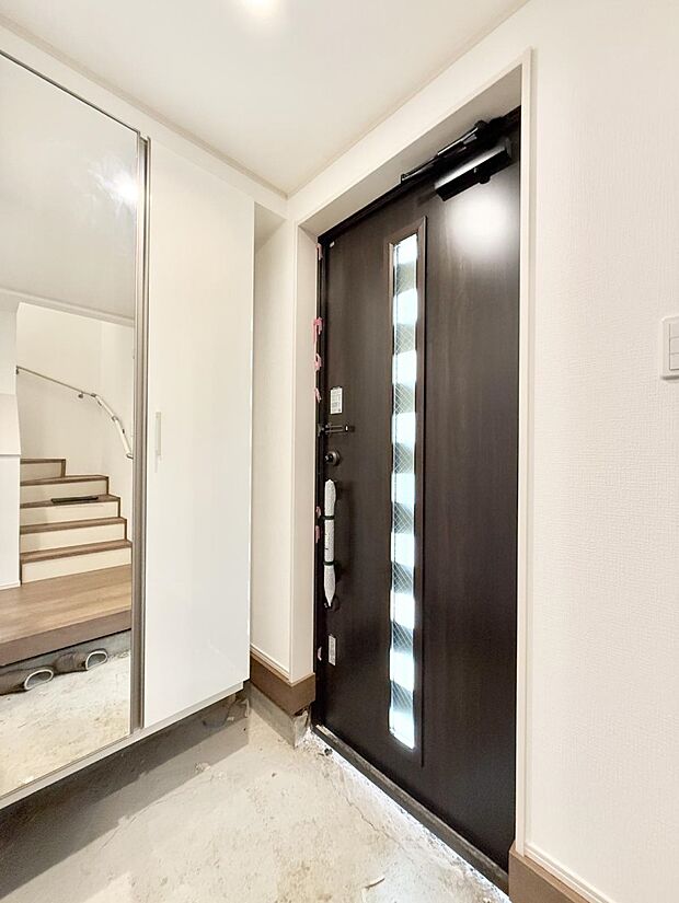 ■ シンプルで美しく、快適な暮らしの入り口