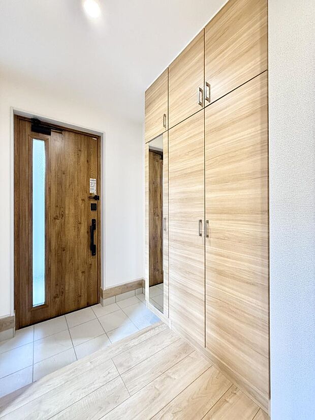 ■ ここから始まる一日、すっきり整った玄関