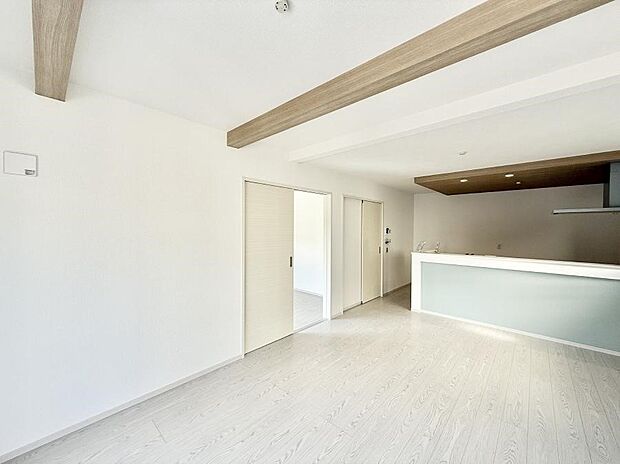 ■くつろぎと笑顔が集まる、心温まるリビング