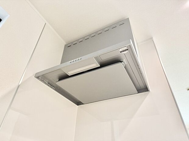 ■調理時の蒸気や匂いが換気扇に誘導され、効率的に排煙ができます。