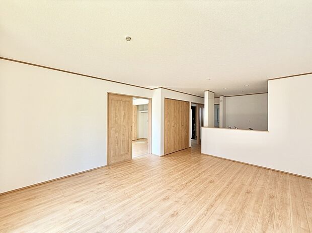 ■くつろぎと笑顔が集まる、心温まるリビング