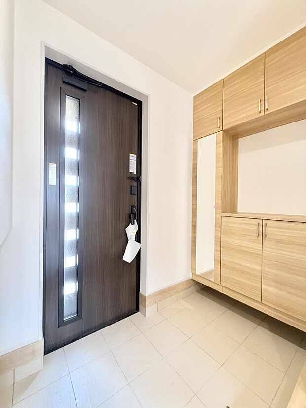 ■ シンプルで美しく、快適な暮らしの入り口