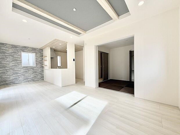 ■心落ち着く場所、ゆったり過ごせるリビング