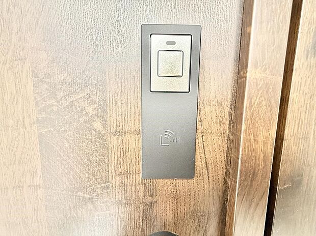 ■鍵を取り出さずに便利に操作できて快適