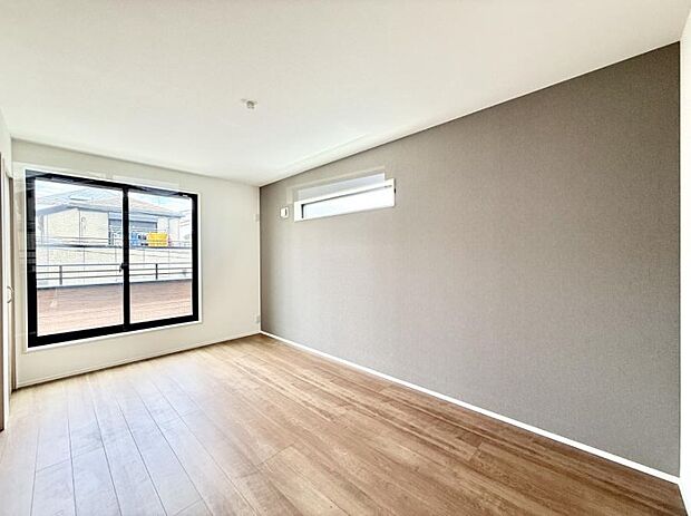 ■窓の配置や通気性の良い設計で部屋の空気がこもらず、常に新鮮な空気が流れます