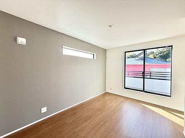 ■窓の配置や通気性の良い設計で部屋の空気がこもらず、常に新鮮な空気が流れます