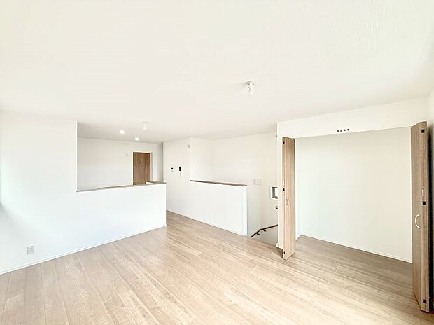 ■心落ち着く場所、ゆったり過ごせるリビング