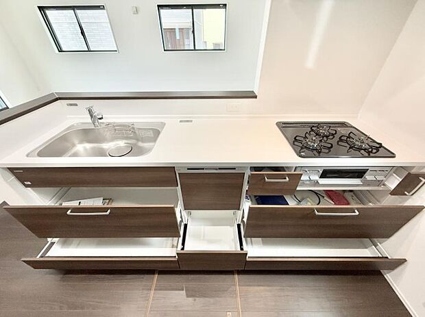 ■料理がもっと楽しくなる、快適なキッチン空間