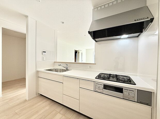 ■家族の絆を深める、温もりのあるキッチン