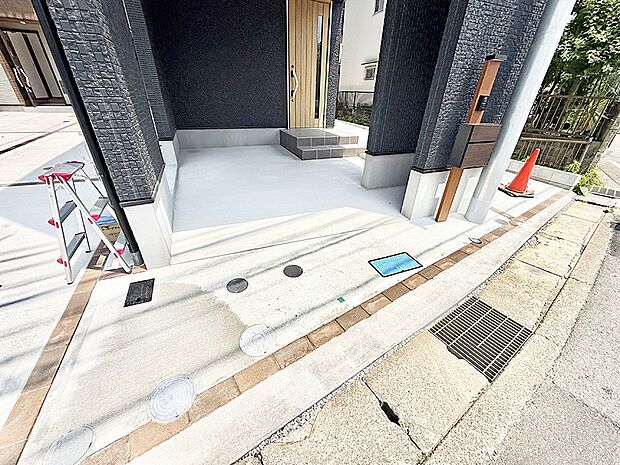 B号棟 ■毎日の駐車が快適に