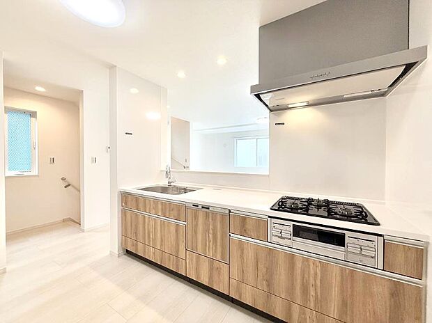 ■家族の絆を深める、温もりのあるキッチン