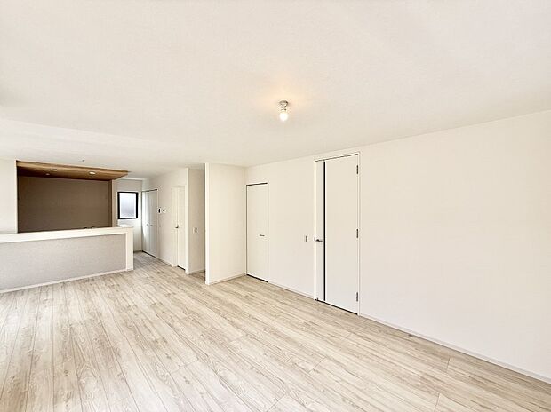 ■くつろぎと笑顔が集まる、心温まるリビング