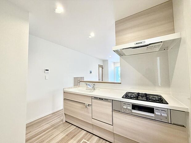 ■シンプルで美しく心地よい時間を生むキッチン空間