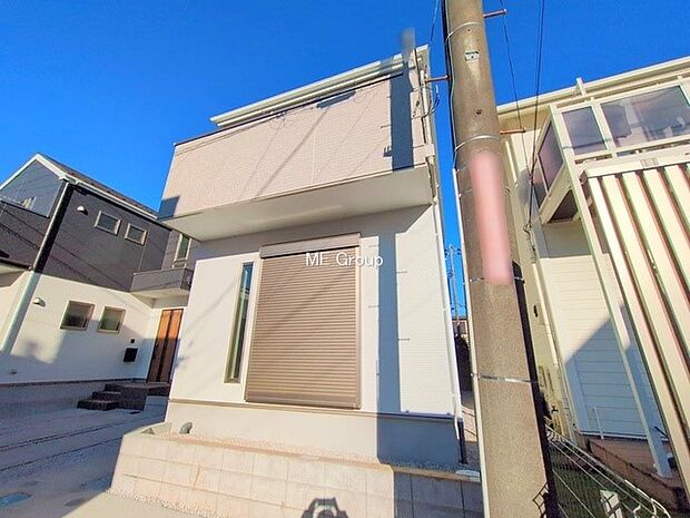 ■ シンプルで美しく、住まいの第一印象を彩る玄関です