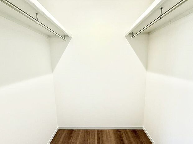 ■模様替えの手間を省けるたっぷり収納でスッキリ生活