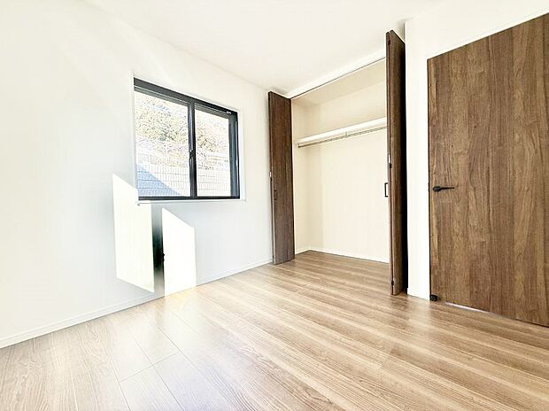 ■静かな洋室で読書や趣味に集中できる場所