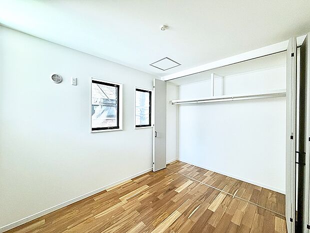 ■落ち着いた色合いのお部屋で穏やかな時間を楽しめます