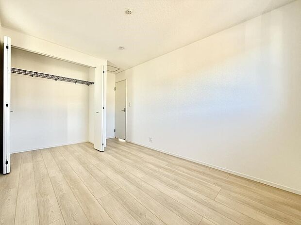 ■落ち着いた色合いのお部屋で穏やかな時間を楽しめます