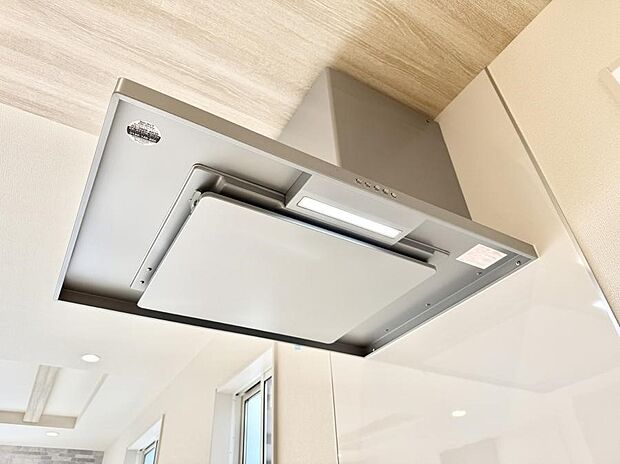 ■調理時の蒸気や匂いが換気扇に誘導され、効率的に排煙ができます。