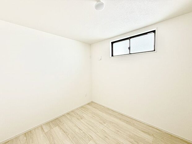 ■心地よい雰囲気が漂う落ち着いた空間