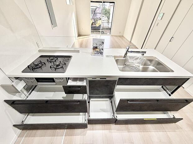 ■料理がもっと楽しくなる、快適なキッチン空間